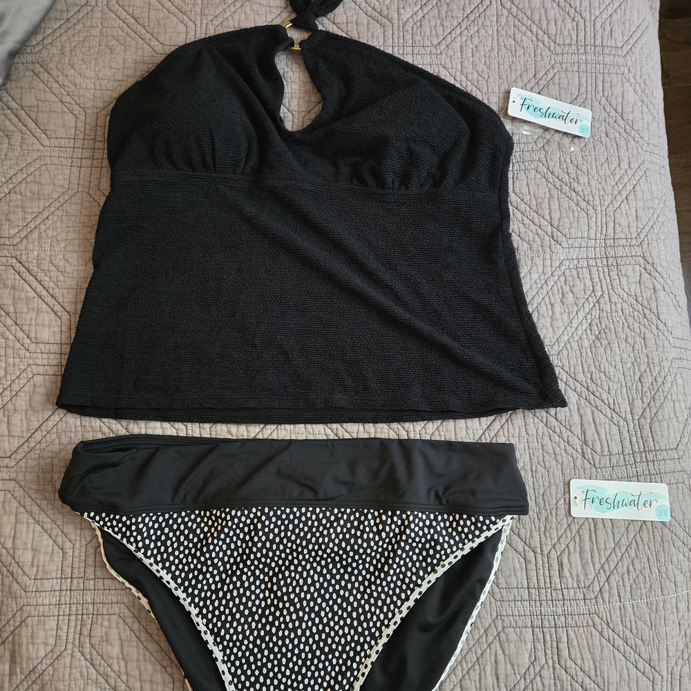 Freshwater Black and White Bikini Set